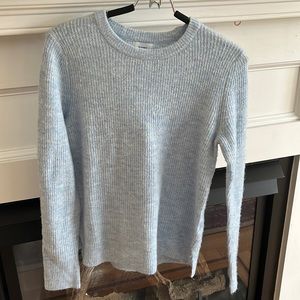 Old Navy Light Blue Sweater in Small